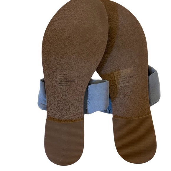 NEW LIZ CLAIBORNE Calayan Dusty Blue Sandals - Picture 6 of 7